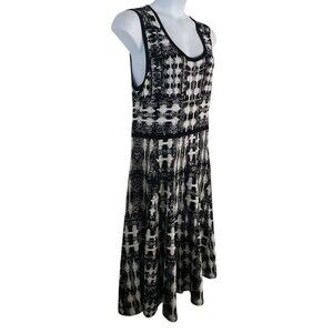 Carmen Marc Valvo Midi Knit Dress Sleeveless Fit Flare